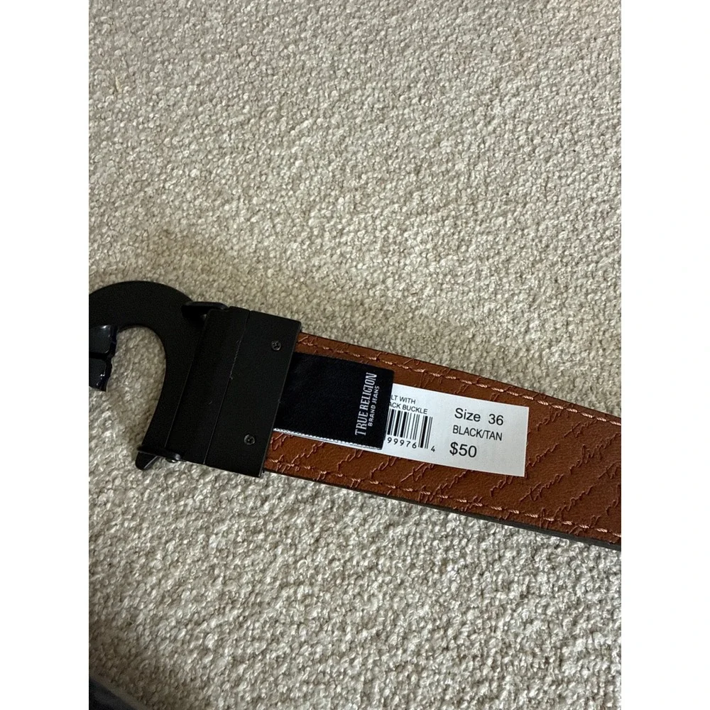 True Religion Reversible Horseshoe Buckle Belt Black/Tan Size 36 NWT